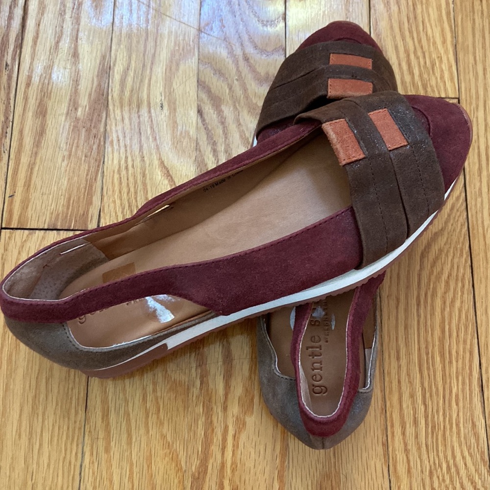 Gentle Souls “Luca” Leather Slip On Flats - Picture 7 of 11